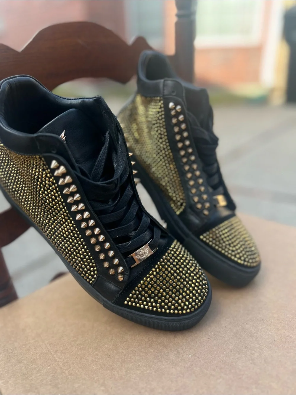 Ferrari Massari Men’s Mid-Top Spiked Sneaker Black Gold Leather